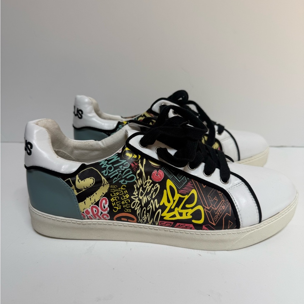 New grafitti Circus NY by Sam Edelman shoes sneakers  9.5 10 artsy
